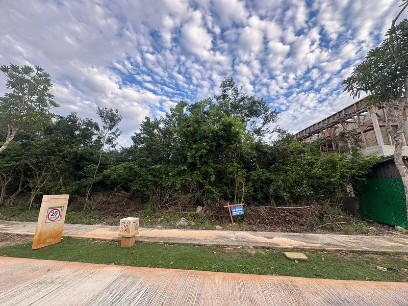 Lote en venta · Yucatán Country Club, Mérida, Yucatán Lote en venta · Yucatán Country Club, Mérida, Yucatán