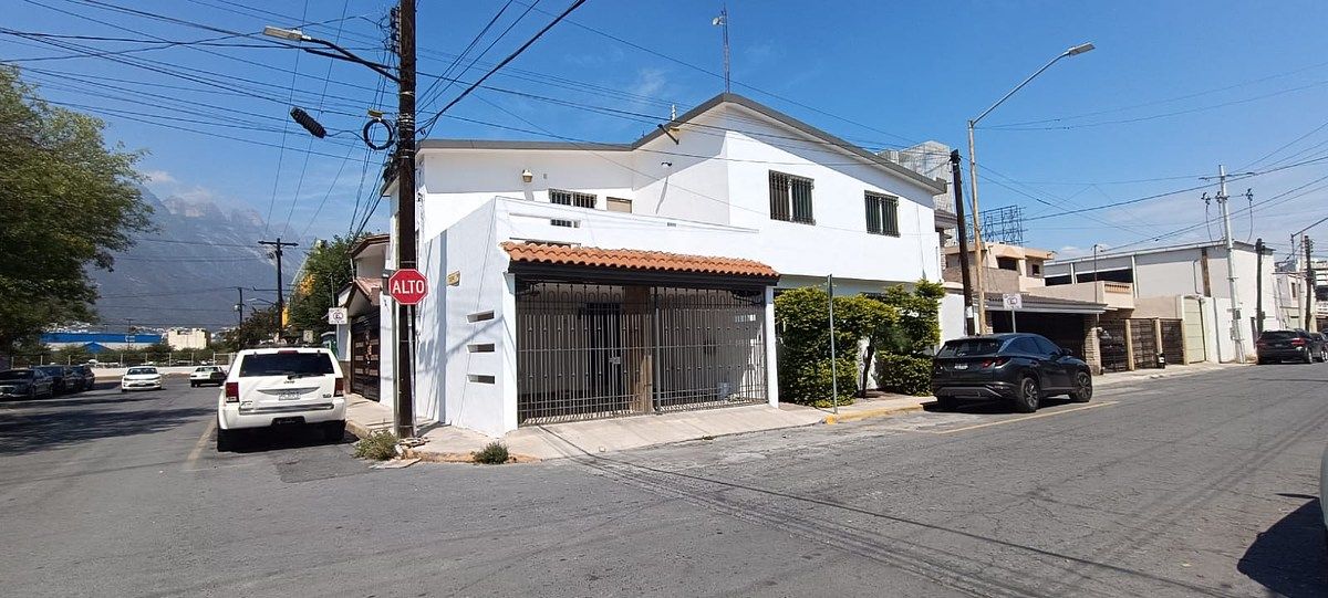 Casa en venta · Mitras Norte, Monterrey, Nuevo León