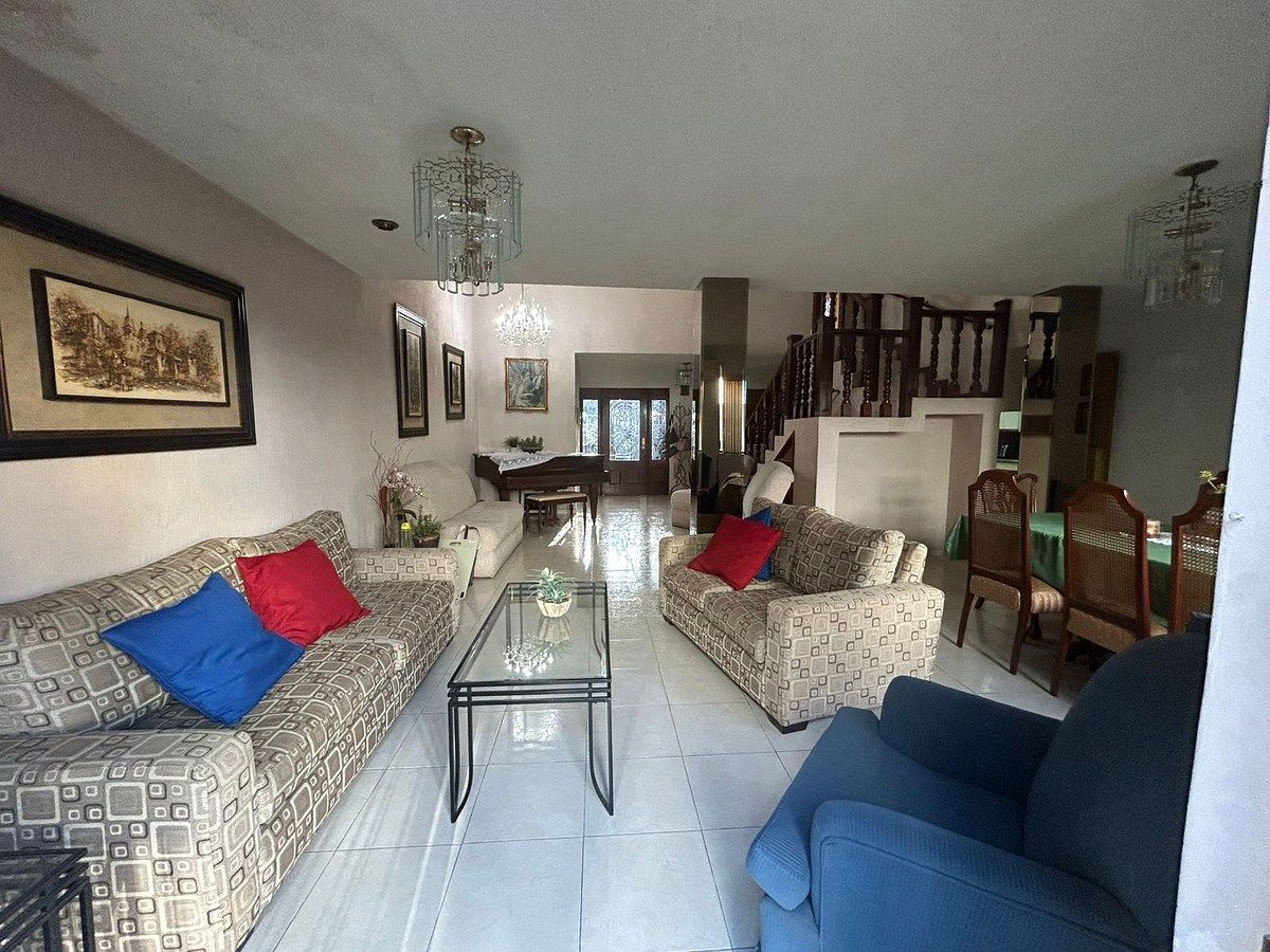 Casa en venta · Jerónimo Siller, San Pedro Garza García, Nuevo León