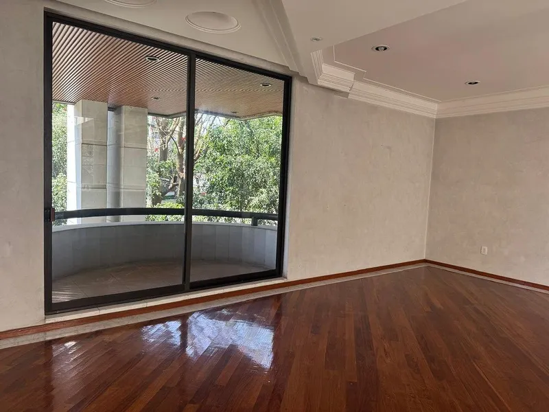 Casa en venta · Lomas de Chapultepec I Sección, Lomas de Chapultepec, Chapultepec, Miguel Hidalgo, Ciudad de México Casa en venta · Lomas de Chapultepec I Sección, Lomas de Chapultepec, Chapultepec, Miguel Hidalgo, Ciudad de México