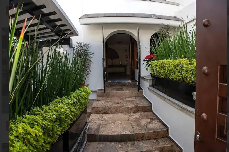 Casa en venta · Romero de Terreros, Coyoacán, Ciudad de México Casa en venta · Romero de Terreros, Coyoacán, Ciudad de México