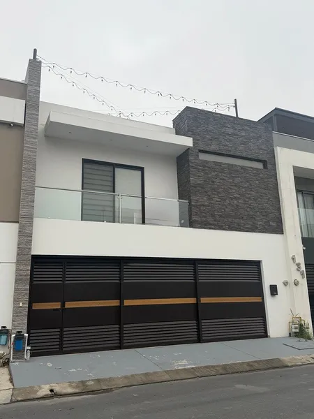 Casa en venta · Santoral, García, Nuevo León