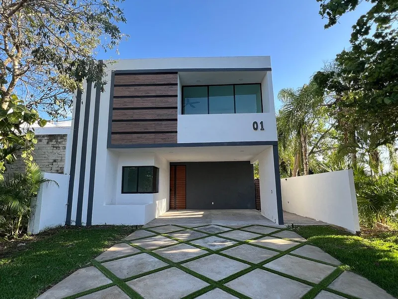 Casa en venta · Cholul, Mérida, Yucatán Casa en venta · Cholul, Mérida, Yucatán