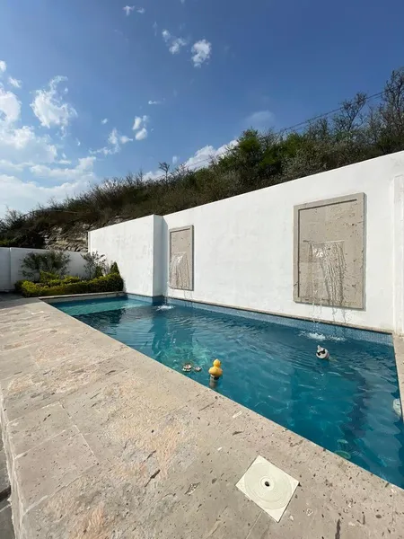 Casa en venta · Colinas de San Jerónimo, Monterrey, Nuevo León