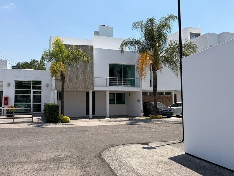 Condominio en venta · Jardines de La Hacienda, Santiago de Querétaro, Querétaro