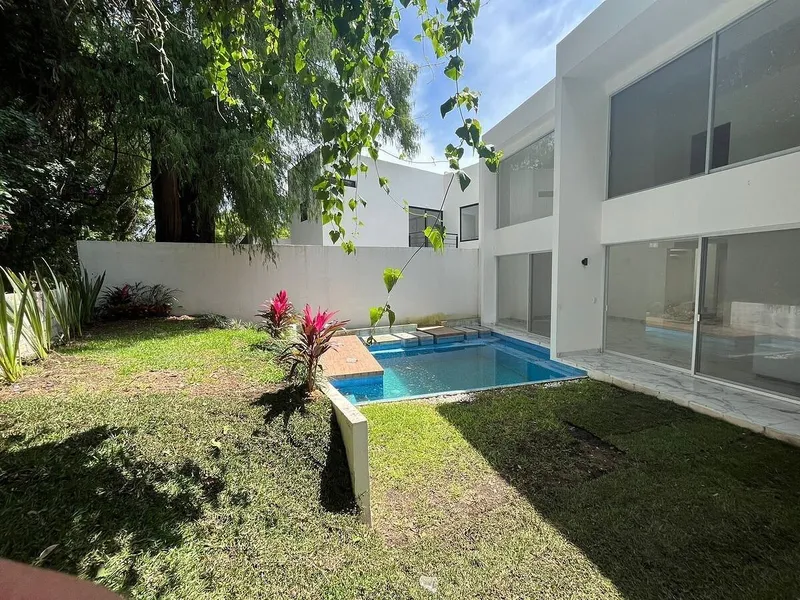 Casa en venta · Lomas de Cuernavaca, Temixco, Morelos