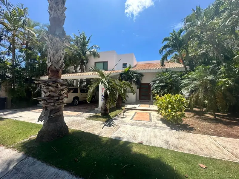 Casa en venta · Juárez, Cancún, Benito Juárez, Quintana Roo Casa en venta · Juárez, Cancún, Benito Juárez, Quintana Roo