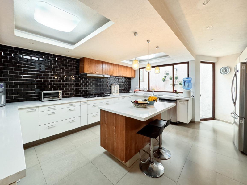 Casa en venta · Bosques de las Lomas, Cuajimalpa de Morelos, Ciudad de México Casa en venta · Bosques de las Lomas, Cuajimalpa de Morelos, Ciudad de México