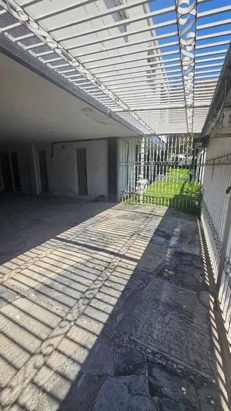 Casa en venta · Del Valle, San Pedro Garza García, Nuevo León
