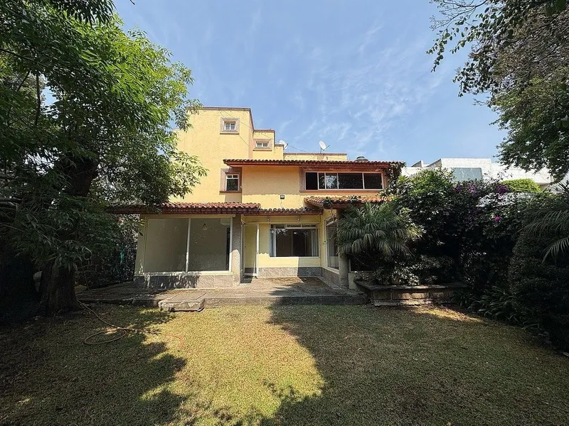 Casa en venta · San Jerónimo Lídice, La Magdalena Contreras, Ciudad de México Casa en venta · San Jerónimo Lídice, La Magdalena Contreras, Ciudad de México