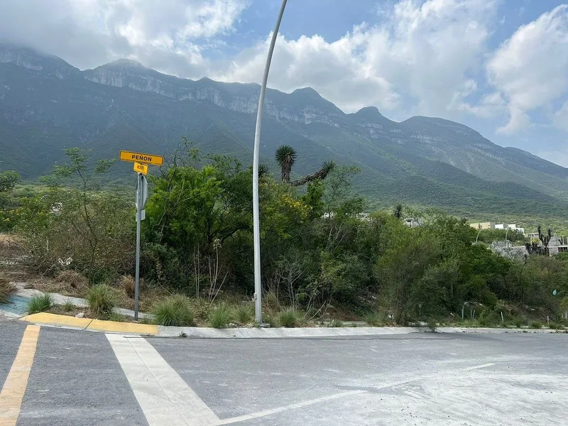Lote en venta · Ampliación Jardines de San Agustín 3er Sector, San Pedro Garza García, Nuevo León
