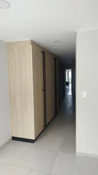 81e66321-6639-48a2-8c5b-518bbb9fa2f0.jpeg