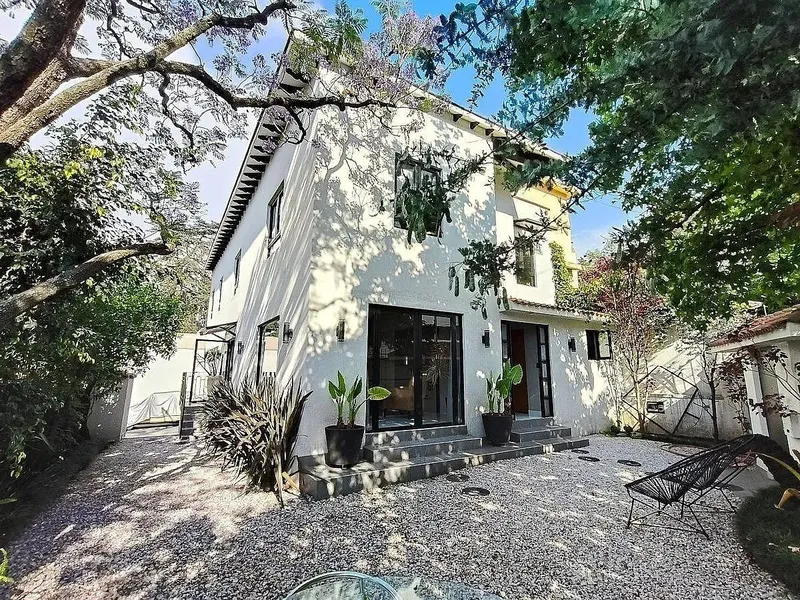 Casa en venta · Lomas de Chapultepec I Sección, Lomas de Chapultepec, Chapultepec, Miguel Hidalgo, Ciudad de México Casa en venta · Lomas de Chapultepec I Sección, Lomas de Chapultepec, Chapultepec, Miguel Hidalgo, Ciudad de México