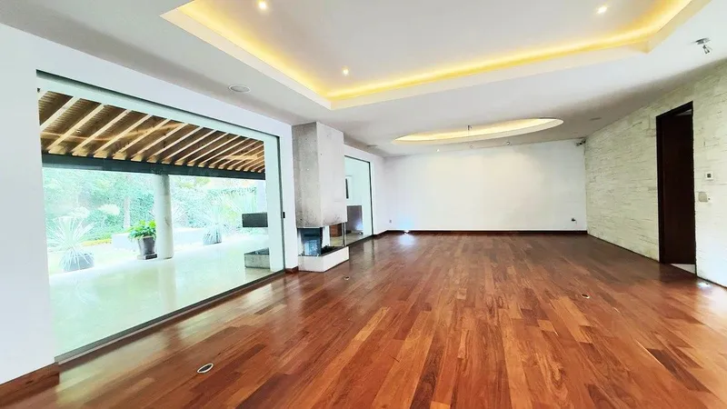 Casa en venta · Lomas de La Herradura, Huixquilucan, Estado de México Casa en venta · Lomas de La Herradura, Huixquilucan, Estado de México