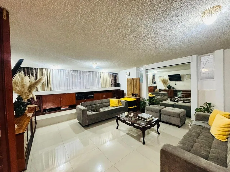Casa en venta · Ciudad Satélite, Naucalpan de Juárez, Estado de México