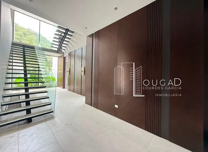 Casa en venta · Castaños del Vergel, Monterrey, Nuevo León