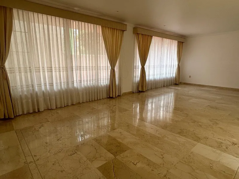 Casa en venta · Hacienda de las Palmas, Huixquilucan, Estado de México Casa en venta · Hacienda de las Palmas, Huixquilucan, Estado de México