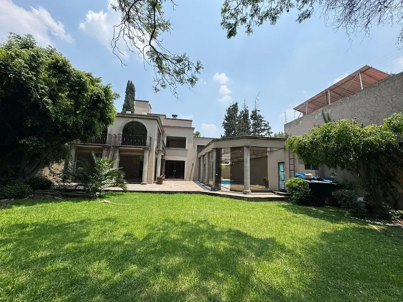 Casa en venta · Lomas de Chapultepec VIII Sección, Lomas de Chapultepec, Chapultepec, Miguel Hidalgo, Ciudad de México Casa en venta · Lomas de Chapultepec VIII Sección, Lomas de Chapultepec, Chapultepec, Miguel Hidalgo, Ciudad de México