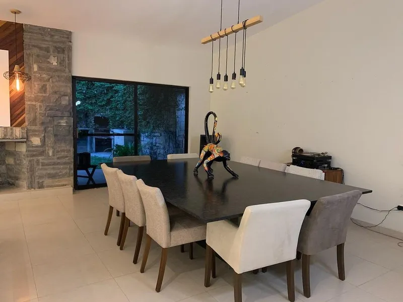 Casa en venta · Bosques del Valle, San Pedro Garza García, Nuevo León Casa en venta · Bosques del Valle, San Pedro Garza García, Nuevo León