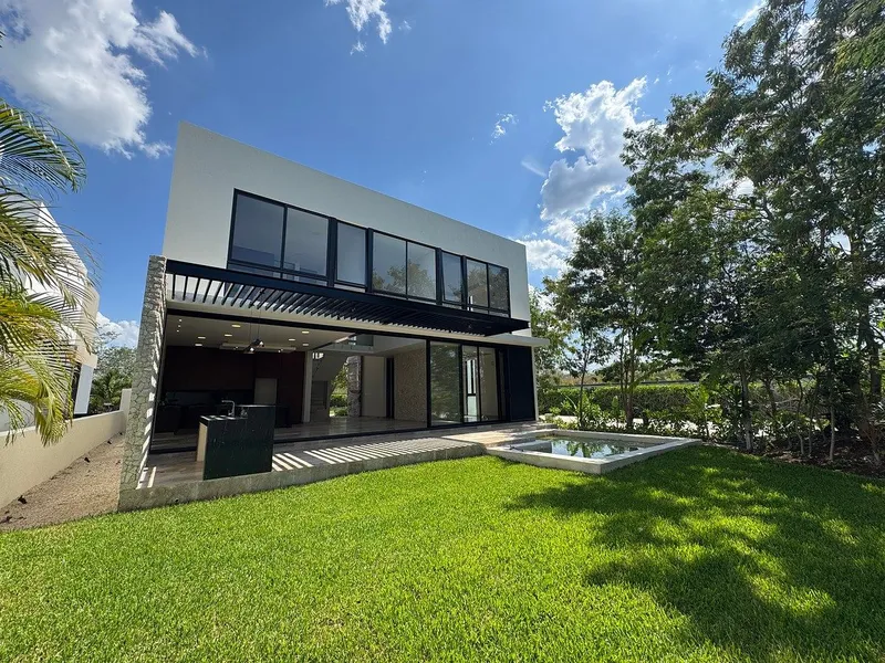 Casa en venta · Yucatán Country Club, Mérida, Yucatán Casa en venta · Yucatán Country Club, Mérida, Yucatán