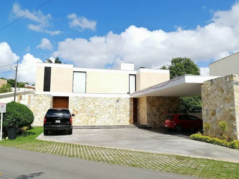 Casa en venta · Club de Golf La Ceiba, Mérida, Yucatán