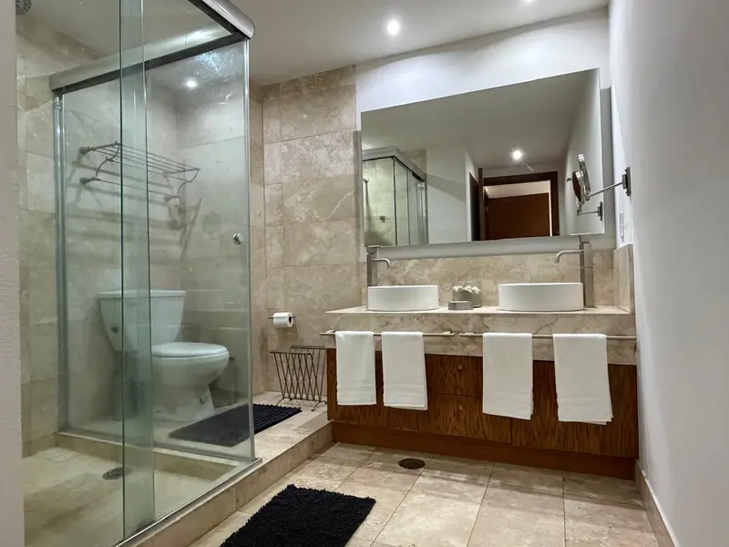10.baño2.jpeg