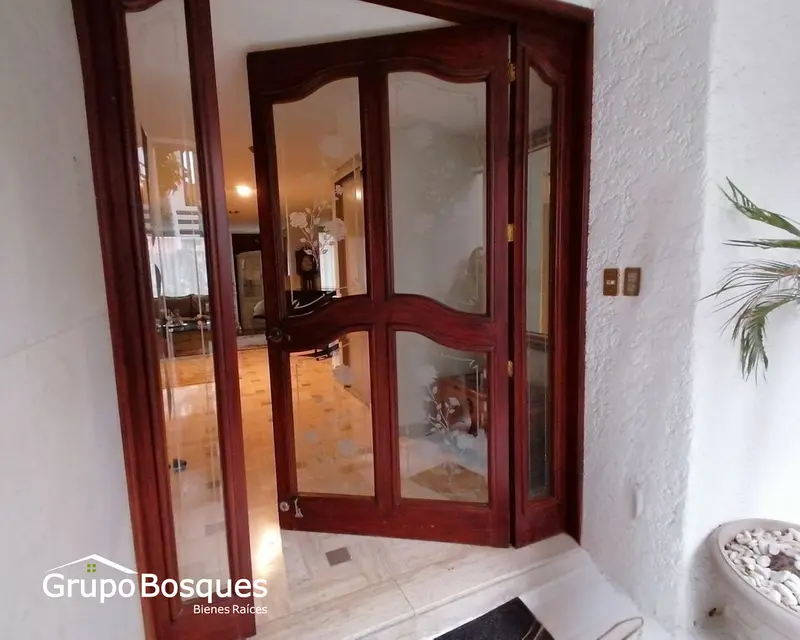 Casa en venta · Huixquilucan, Estado de México Casa en venta · Huixquilucan, Estado de México