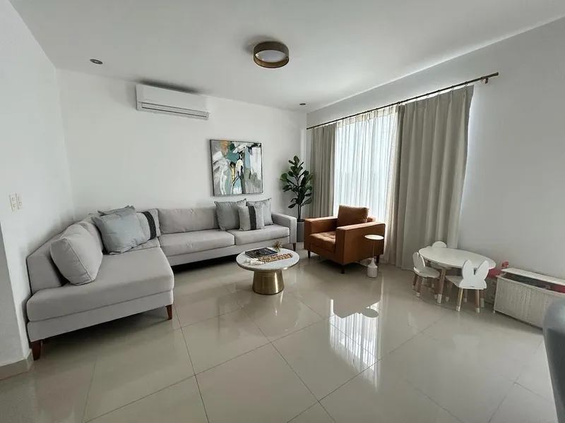 Casa en venta · Lomas del Vergel, Monterrey, Nuevo León