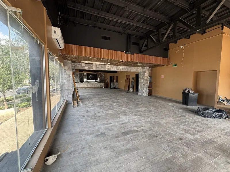 Comercio en alquiler · Del Valle, San Pedro Garza García, Nuevo León