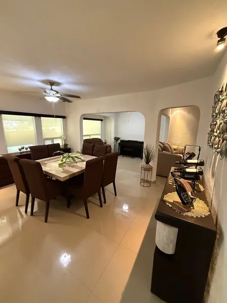 Casa en venta · Las Águilas, Guadalupe, Nuevo León