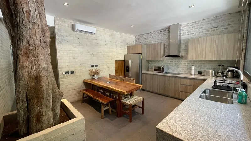 Casa en venta · Aldea Zama, Tulum, Quintana Roo Casa en venta · Aldea Zama, Tulum, Quintana Roo