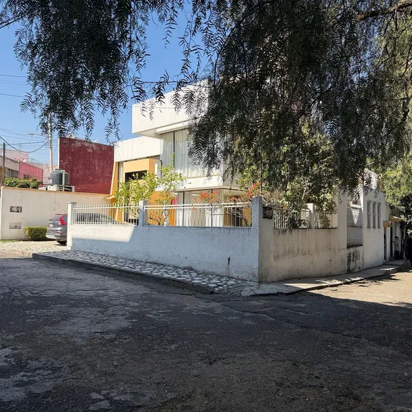 Casa en venta · Santa Cruz Acatlán, Naucalpan de Juárez, Estado de México