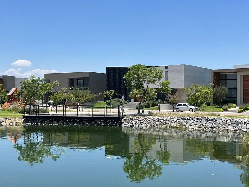 Casa en venta · El Campanario, Santiago de Querétaro, Querétaro