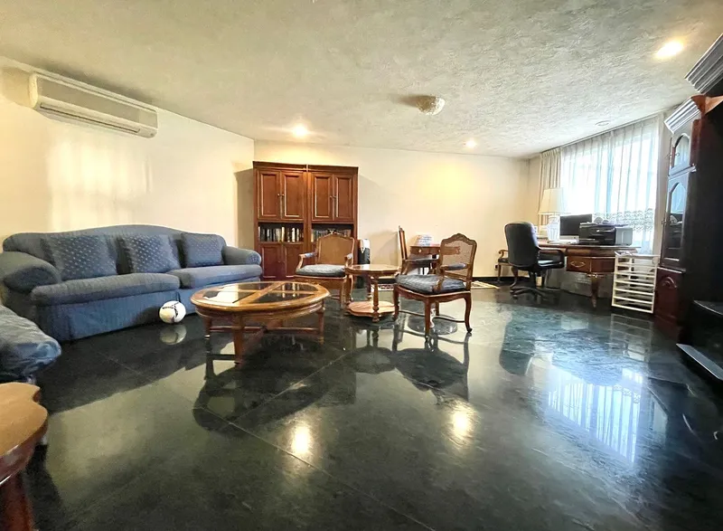 Casa en venta · Lomas de Tecamachalco Sección Bosques I y II, Huixquilucan, Estado de México
