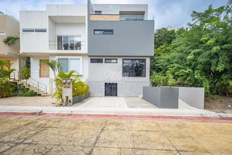 Casa en venta · Puerto Morelos, Quintana Roo Casa en venta · Puerto Morelos, Quintana Roo