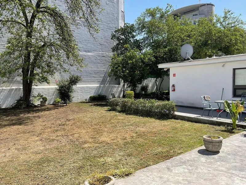 Casa en venta · Del Valle, San Pedro Garza García, Nuevo León