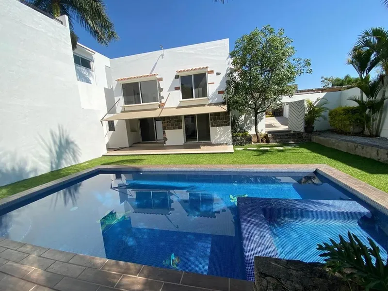 Casa en venta · El Mascareño, Cuernavaca, Morelos Casa en venta · El Mascareño, Cuernavaca, Morelos