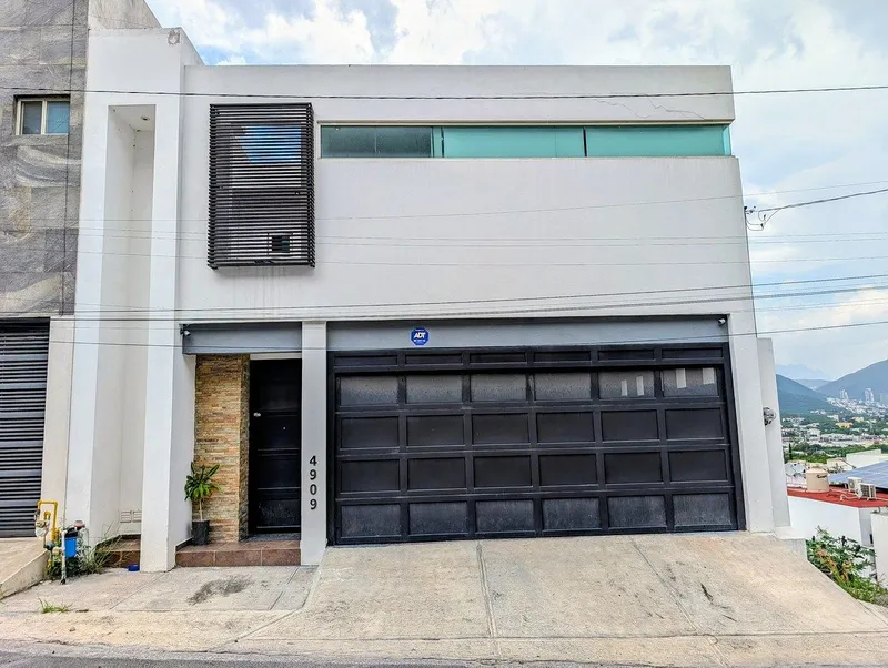 Casa en venta · Pedregal de la Silla, Monterrey, Nuevo León
