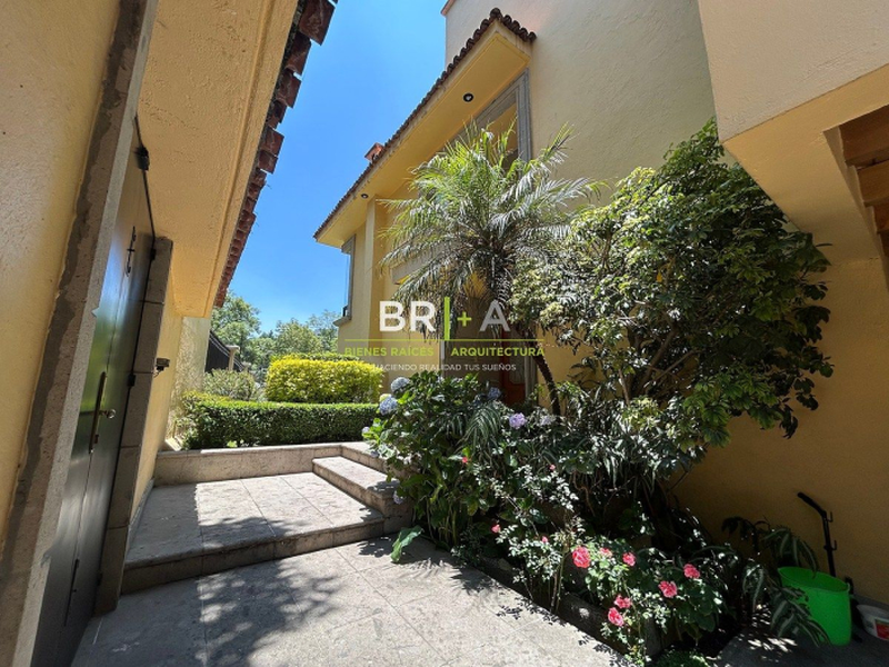 Casa en venta · Bosques de las Lomas, Cuajimalpa de Morelos, Ciudad de México Casa en venta · Bosques de las Lomas, Cuajimalpa de Morelos, Ciudad de México
