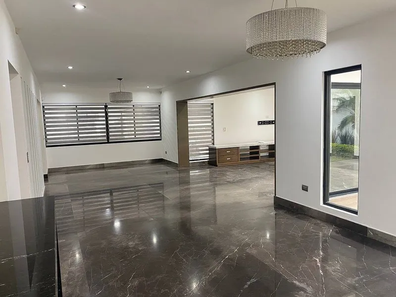 Casa en venta · Cumbres Elite, Monterrey, Nuevo León Casa en venta · Cumbres Elite, Monterrey, Nuevo León