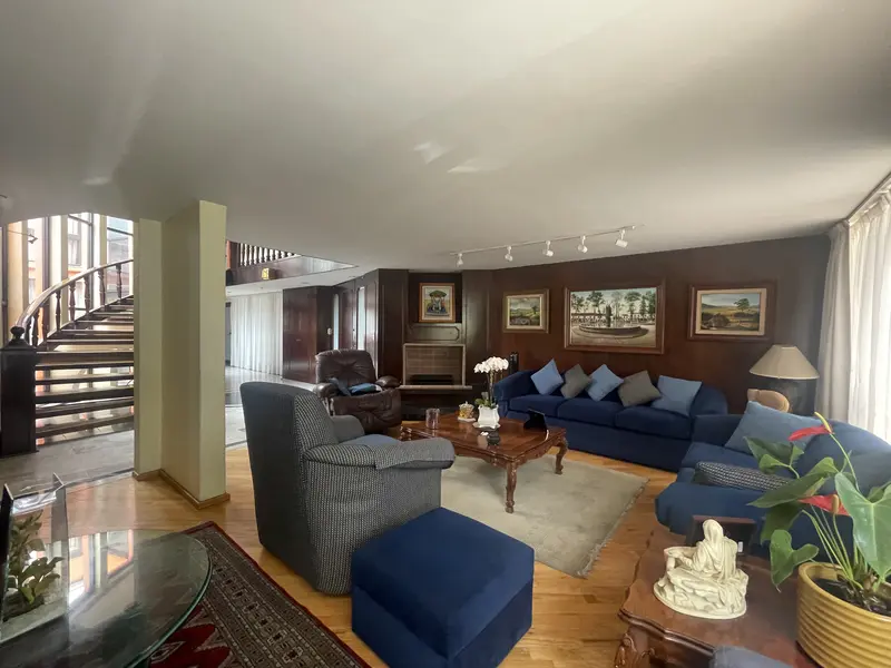Casa en venta · Del Carmen, Coyoacán, Ciudad de México Casa en venta · Del Carmen, Coyoacán, Ciudad de México