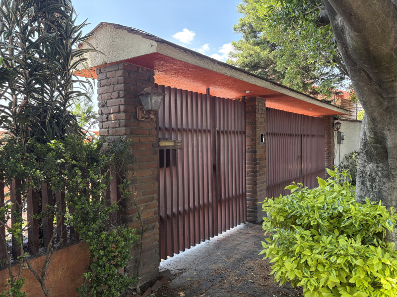 Casa en venta · Bosque de las Lomas, Miguel Hidalgo, Ciudad de México Casa en venta · Bosque de las Lomas, Miguel Hidalgo, Ciudad de México