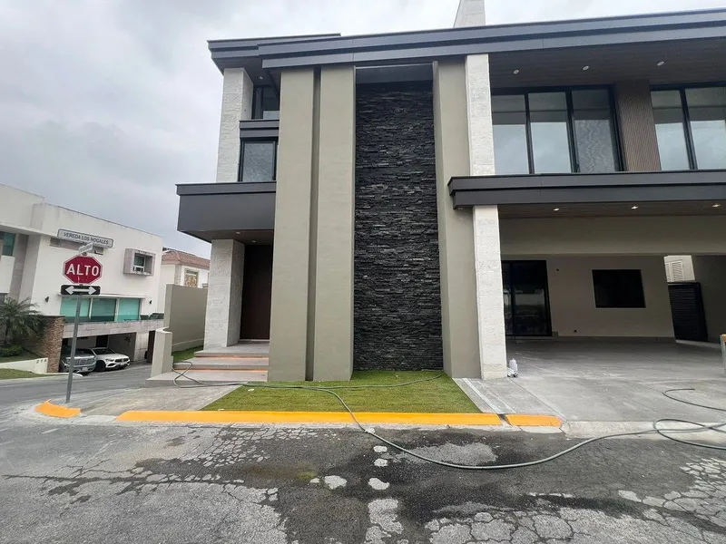 Casa en venta · Residencial y Club de Golf la Herradura, Monterrey, Nuevo León