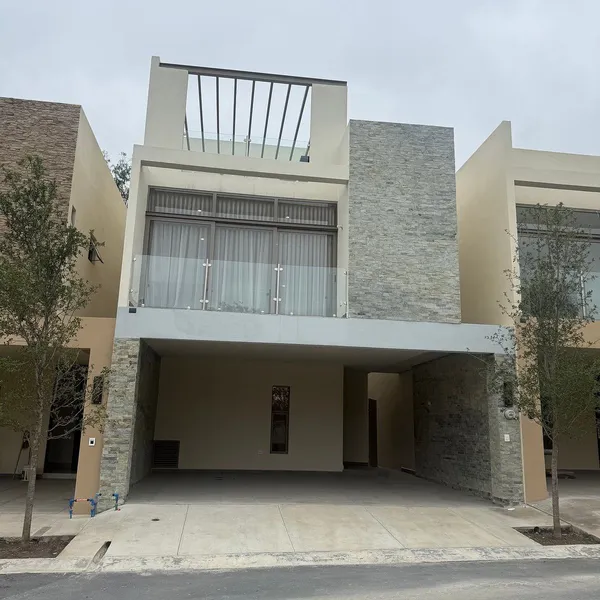 Casa en venta · Las Huertas, Santiago, Nuevo León