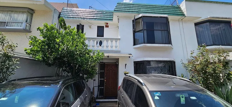 Casa en venta · Coyoacán, Ciudad de México Casa en venta · Coyoacán, Ciudad de México