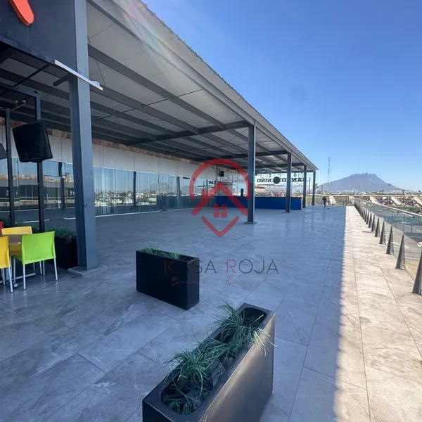 Comercio en alquiler · San Juan de Guadalupe, Monterrey, Nuevo León
