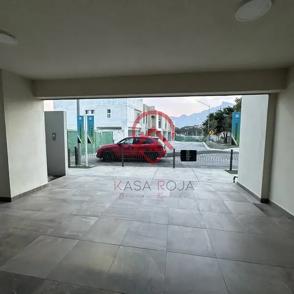Casa en venta · Parque Industrial FINSA Monterrey-Guadalupe, Guadalupe, Nuevo León Casa en venta · Parque Industrial FINSA Monterrey-Guadalupe, Guadalupe, Nuevo León