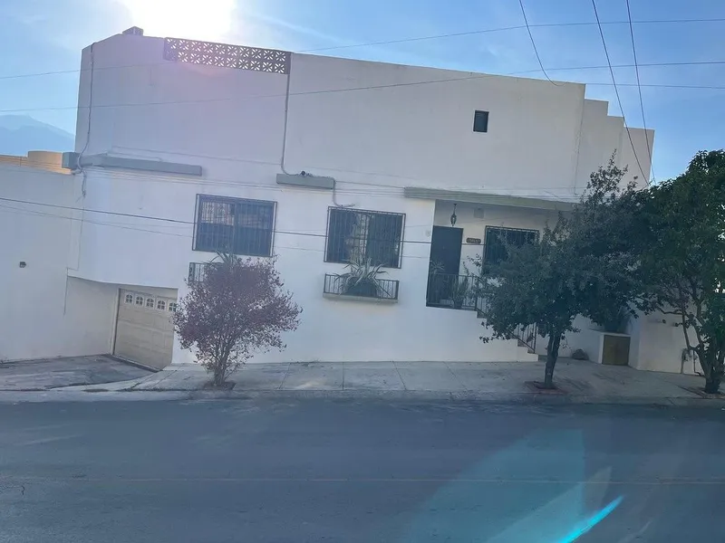 Casa en venta · Instituto Tecnológico de Estudios Superiores de Monterrey, Monterrey, Nuevo León