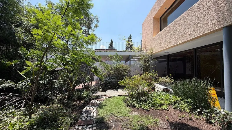 Casa en venta · Ampliación Piloto Adolfo Lopez Mateos, Piloto Adolfo Lopez Mateos, Álvaro Obregón, Ciudad de México