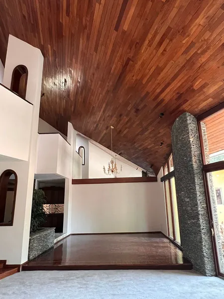 Casa en venta · Del Valle, San Pedro Garza García, Nuevo León
